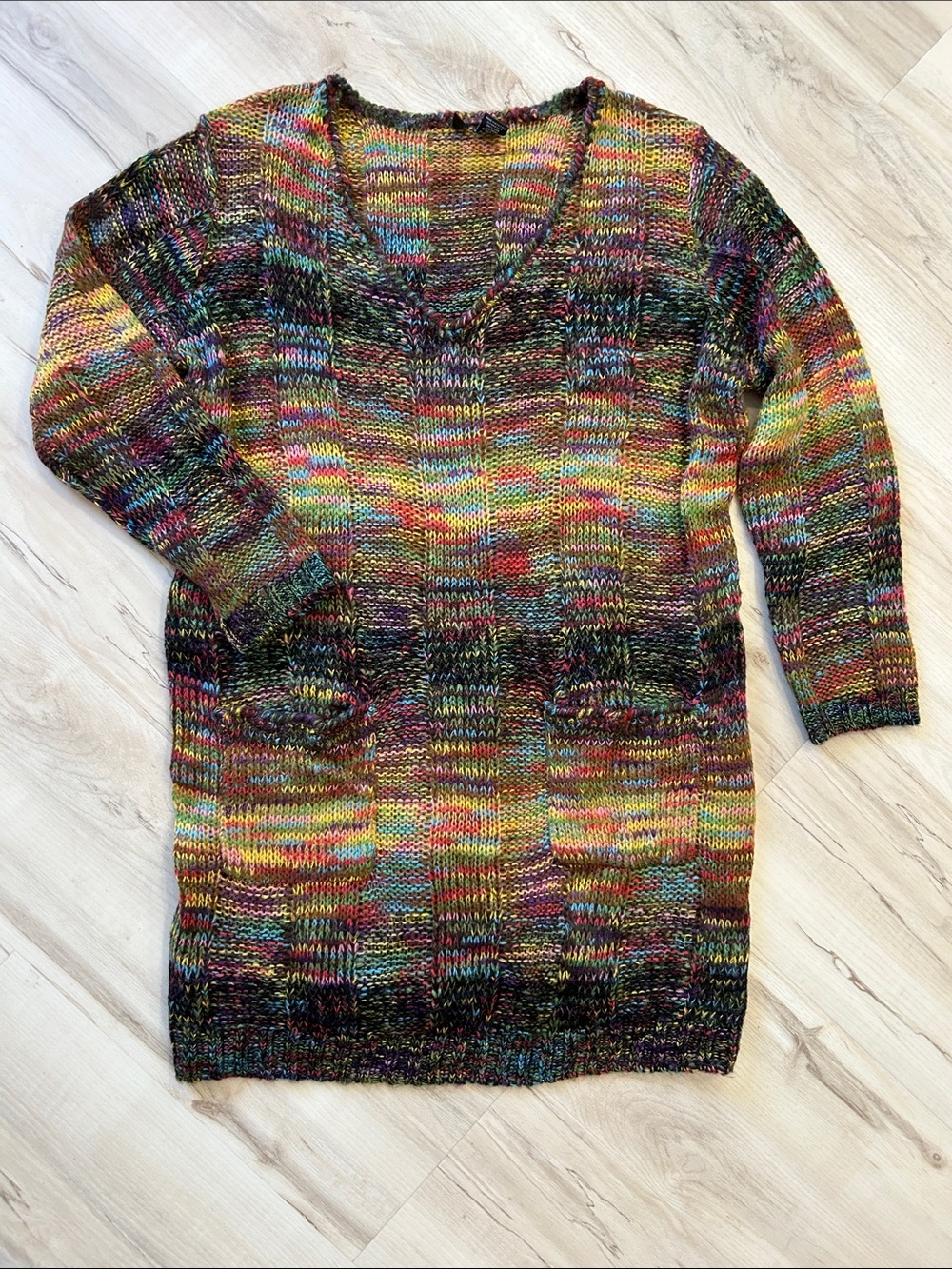Ultra Flirt Multicolor V-Neck Knit Sweater